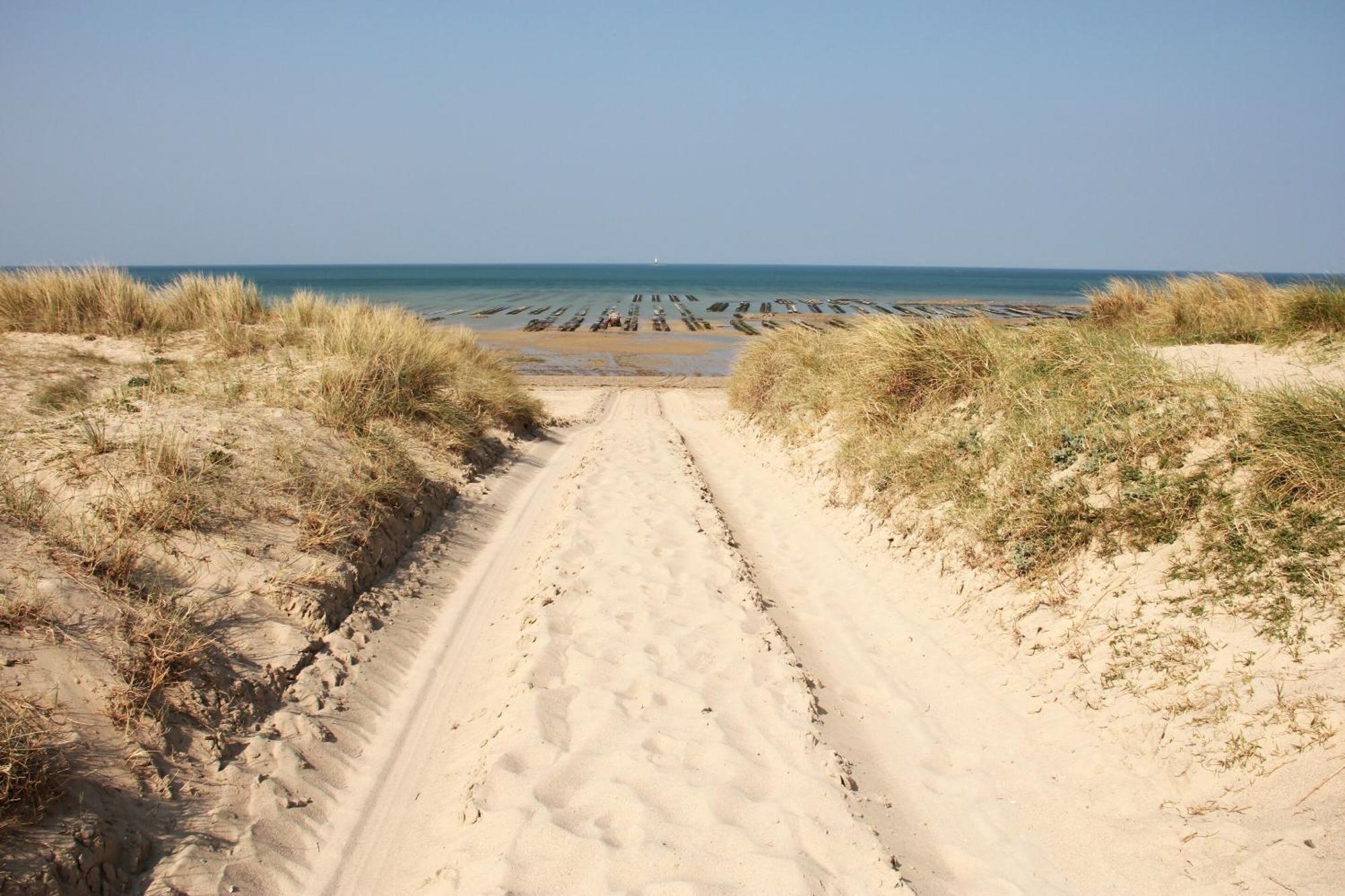 Casa Cotentins Gouville-sur-Mer Екстер'єр фото
